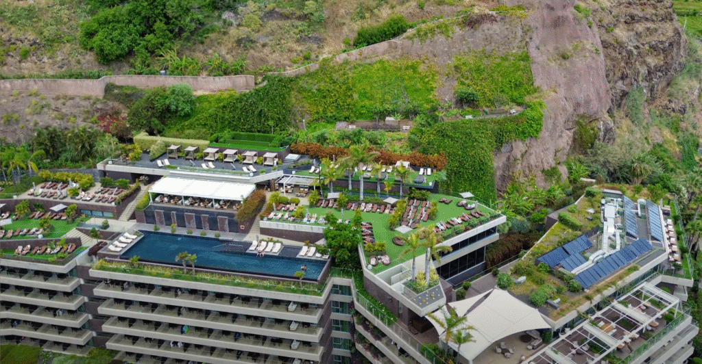 image of saccahraum resort taken by Madeira Weddings